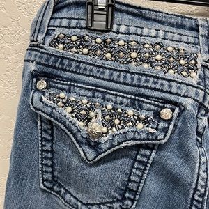 Miss Me Low Rise Bling Pocket Boot Cut Jeans 28